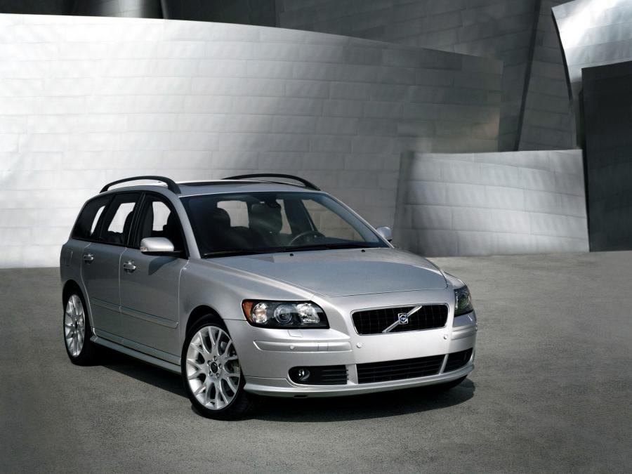  Volvo V50 T5 2005 года  (фото 4 из 13)